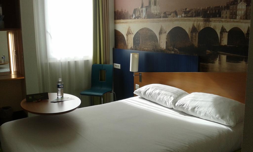 Ibis Styles Orleans La Chapelle-Saint-Mesmin Exterior foto