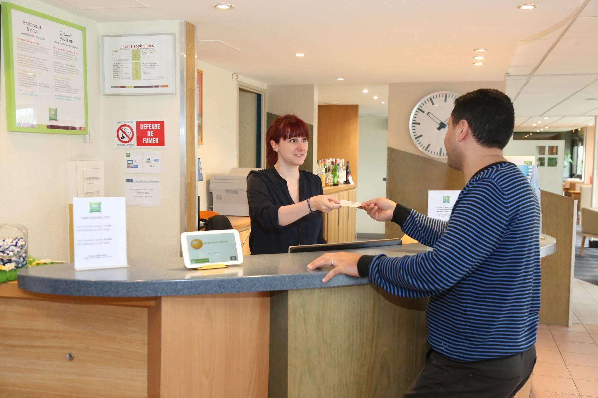 Ibis Styles Orleans La Chapelle-Saint-Mesmin Exterior foto