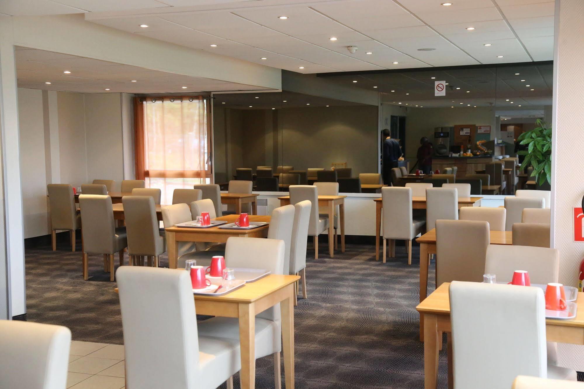 Ibis Styles Orleans La Chapelle-Saint-Mesmin Exterior foto