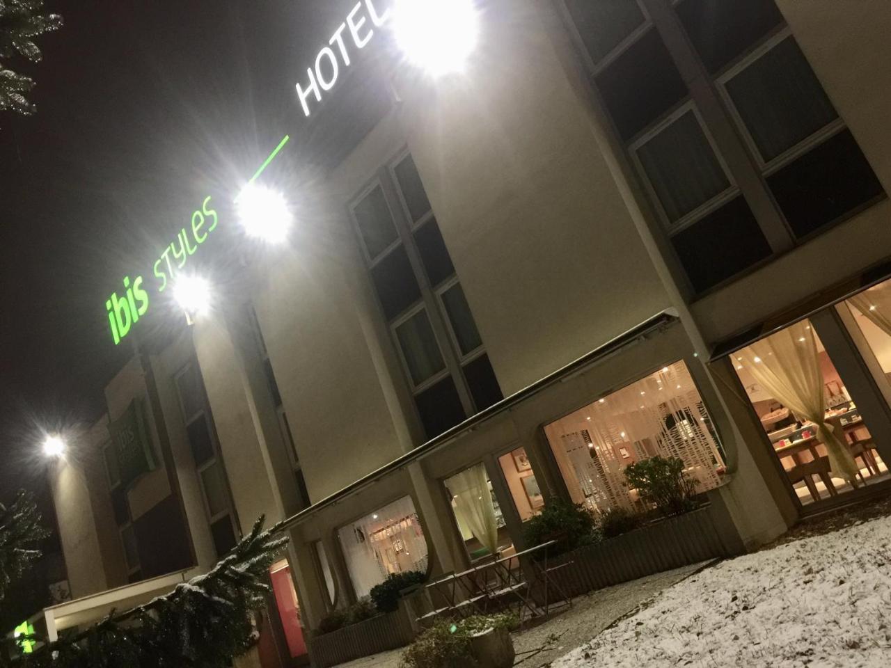 Ibis Styles Orleans La Chapelle-Saint-Mesmin Exterior foto