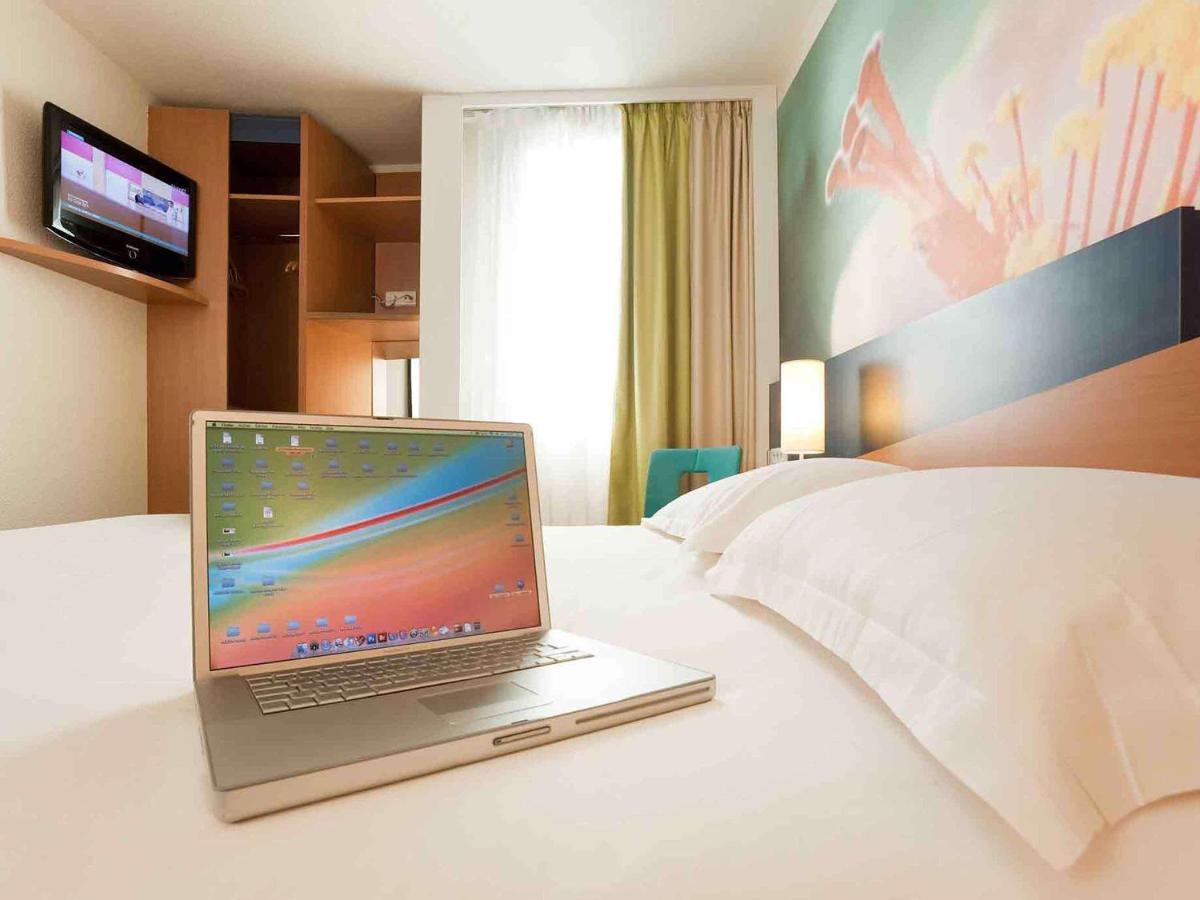 Ibis Styles Orleans La Chapelle-Saint-Mesmin Exterior foto