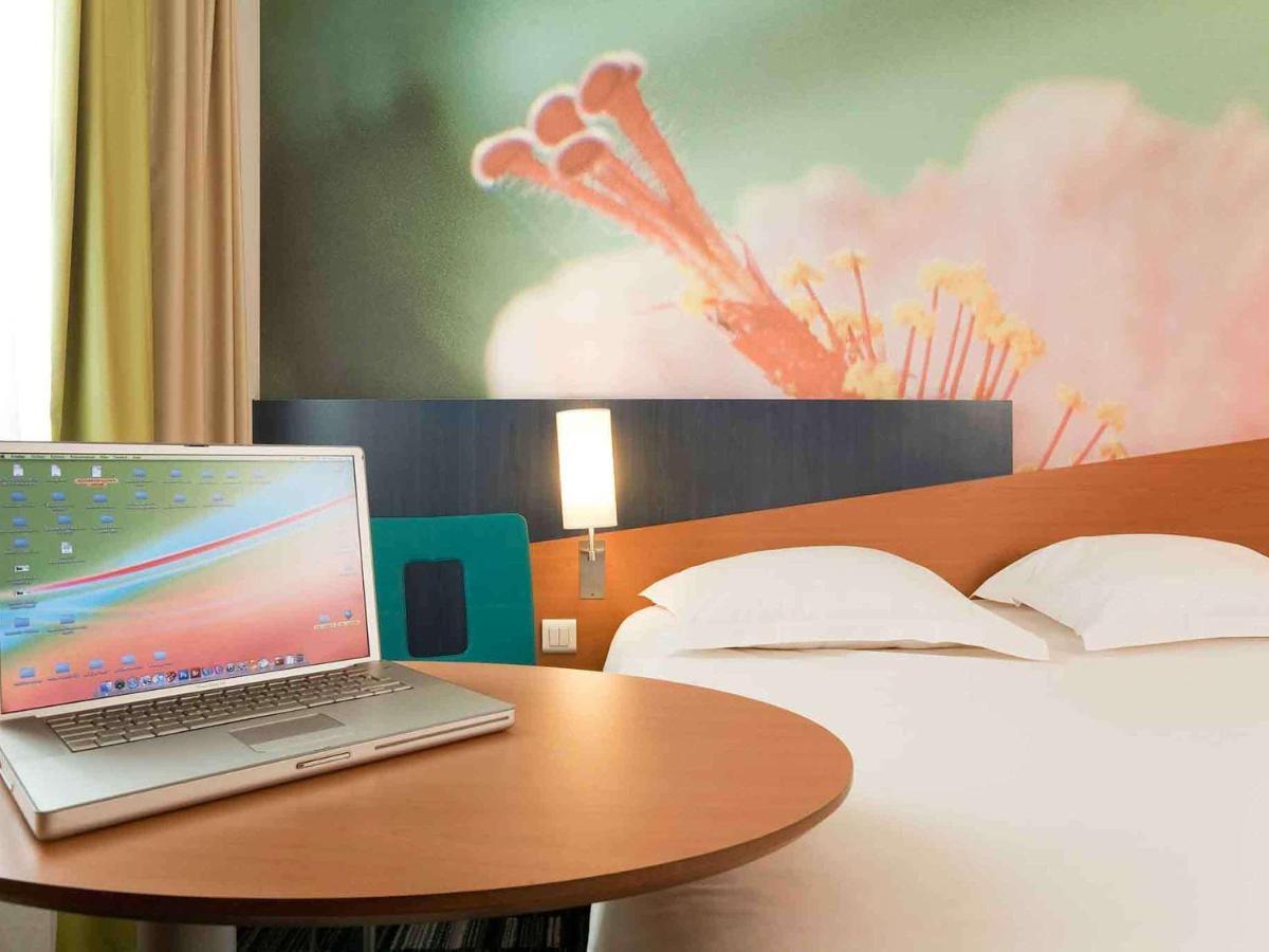 Ibis Styles Orleans La Chapelle-Saint-Mesmin Exterior foto