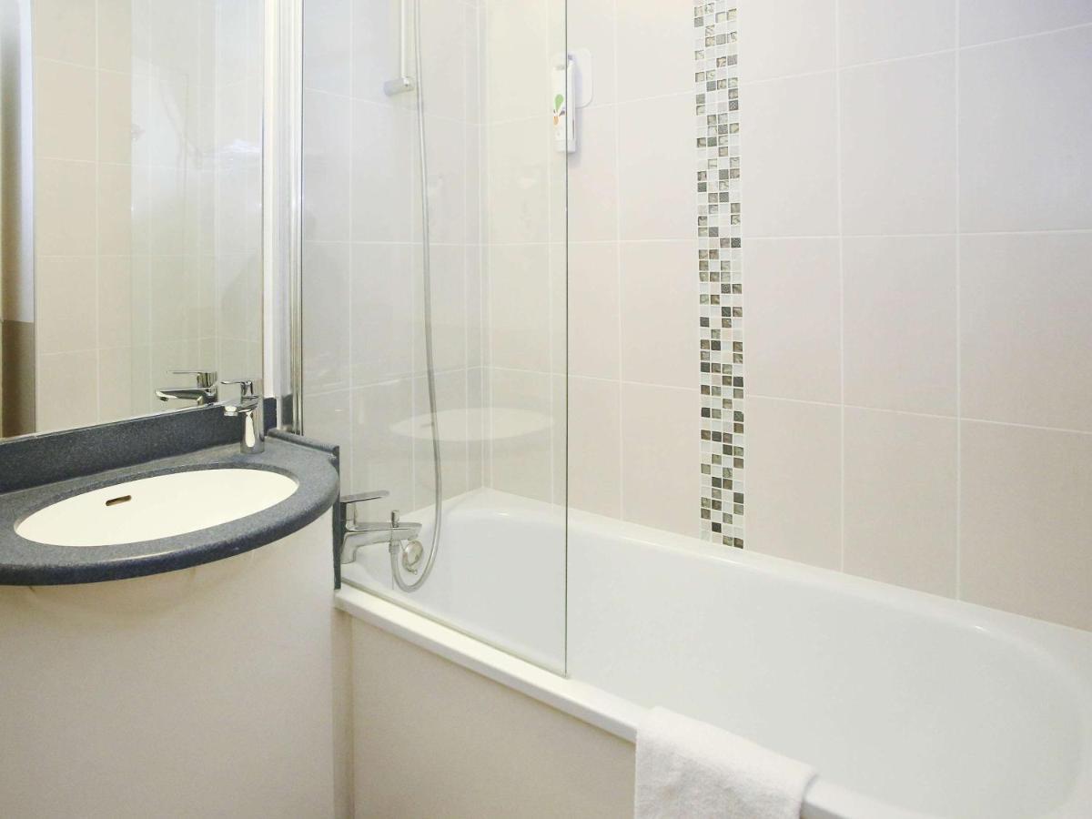 Ibis Styles Orleans La Chapelle-Saint-Mesmin Exterior foto